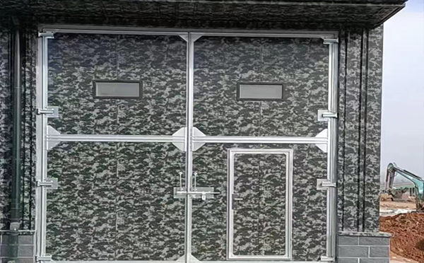 凤翔工业平开门