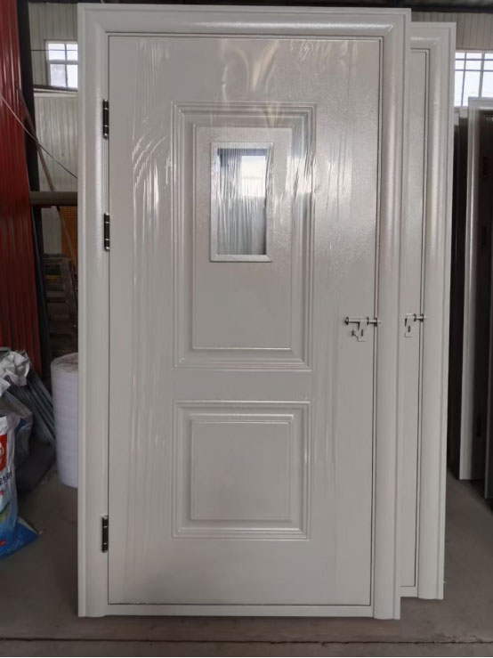 凤翔学校教室门 凤翔学校教室门